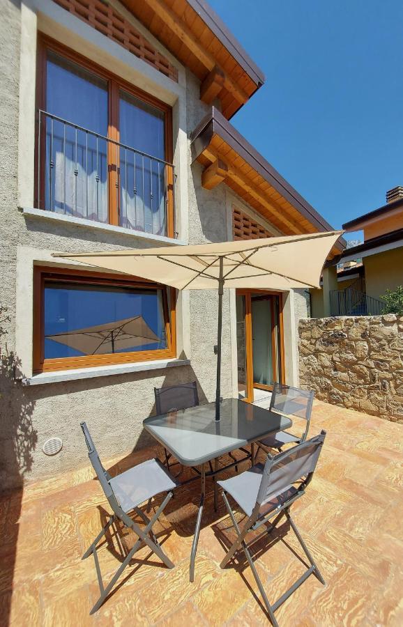 Our Happy Place - casa vacanze per il viaggiatore Slow Mandello del Lario Esterno foto